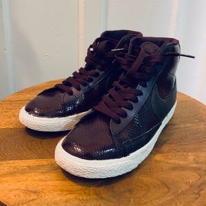 Nike mid Blazer